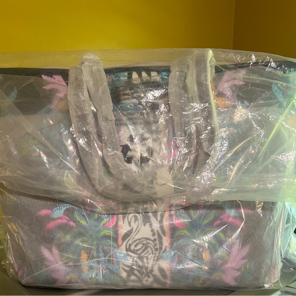 NWT NIP Lilly Pulitzer Meena X large tote Onyx Paradise Glow - Picture 3 of 9